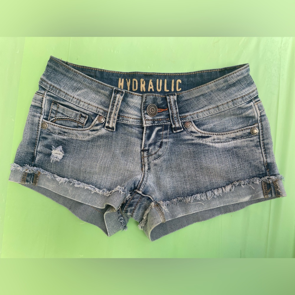 LOW RISE VINTAGE HYDRAULIC Women's Distressed Denim Shorts SIZE 0 JUNIORS - Picture 3 of 12